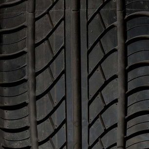 Advanta HPZ-01 Plus 235/40ZR18