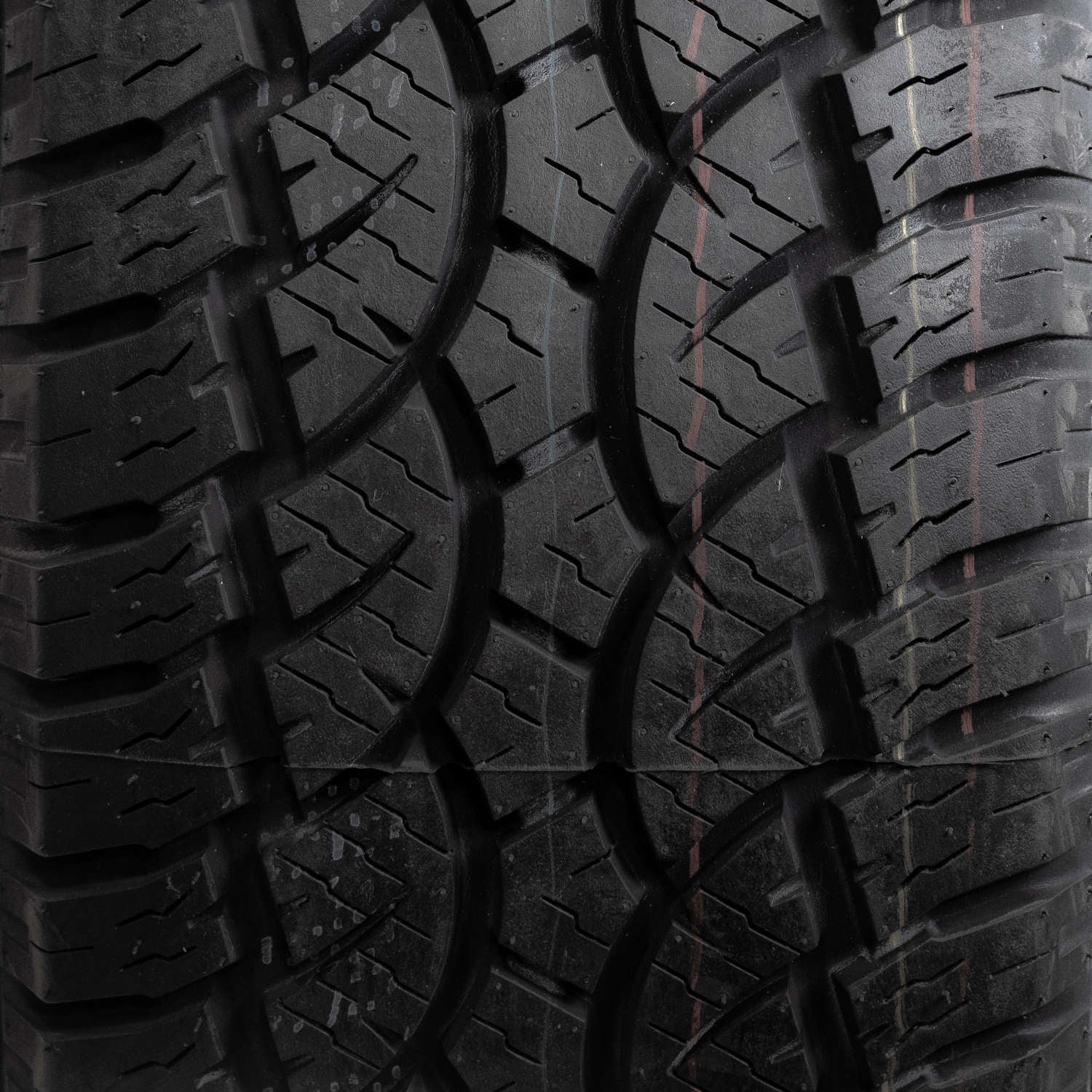 Atturo Trail Blade AT 275/60R20