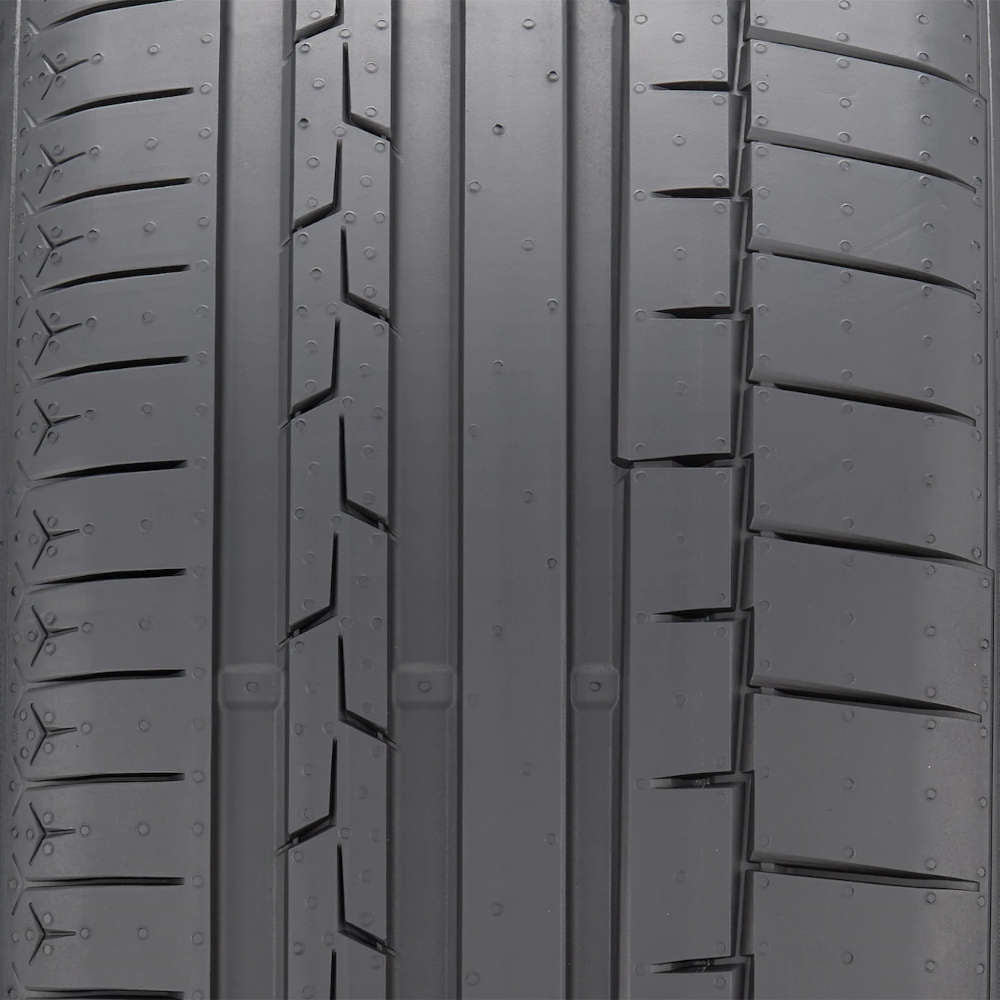Continental SportContact 6 255/40R21
