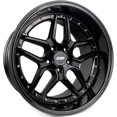 ESR CS15 Black wheel