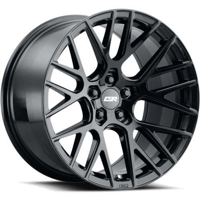 ESR RF11 Gloss Black wheel