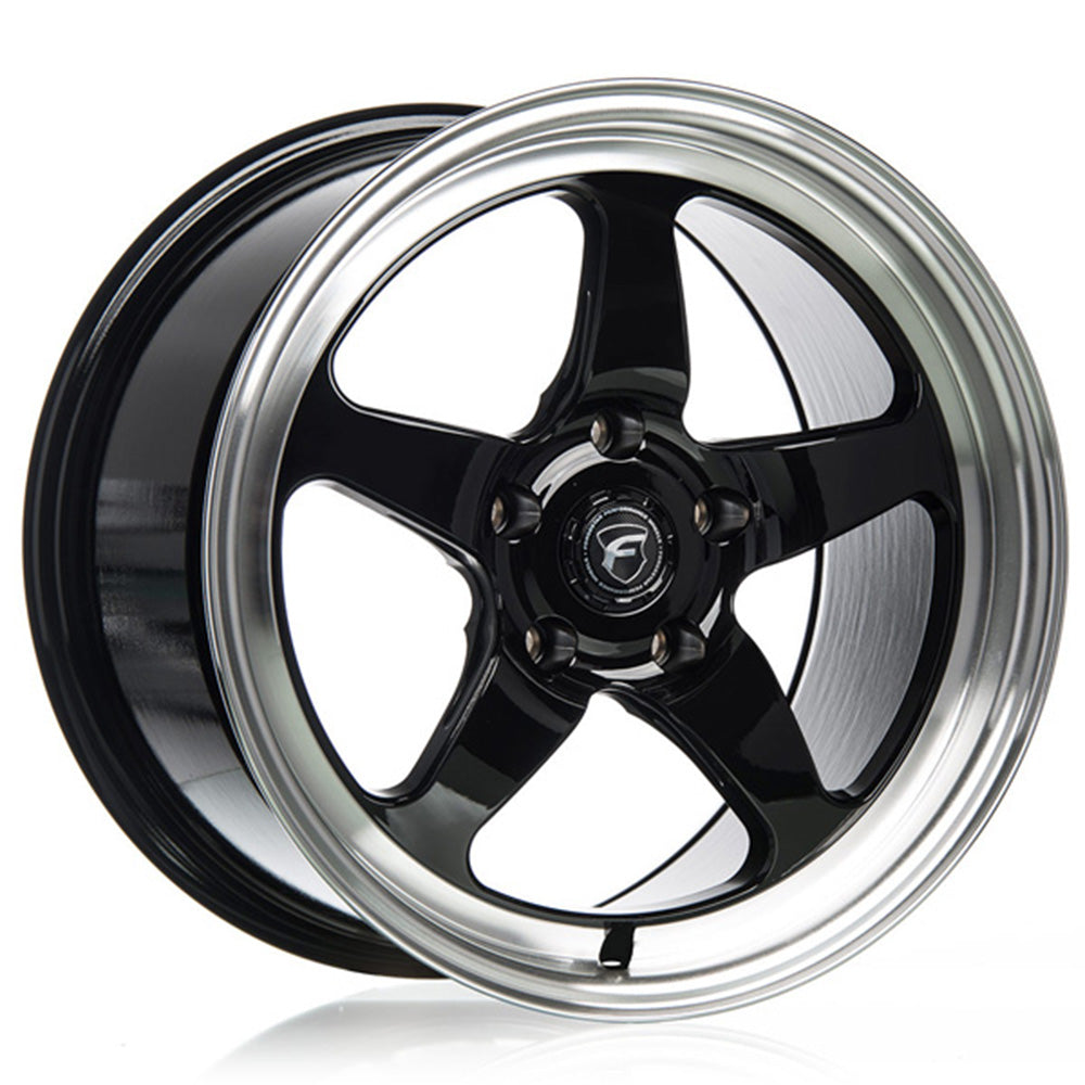 Forgestar D5 Drag Gloss Black with a Machined Stainless Steel Lip Wheel