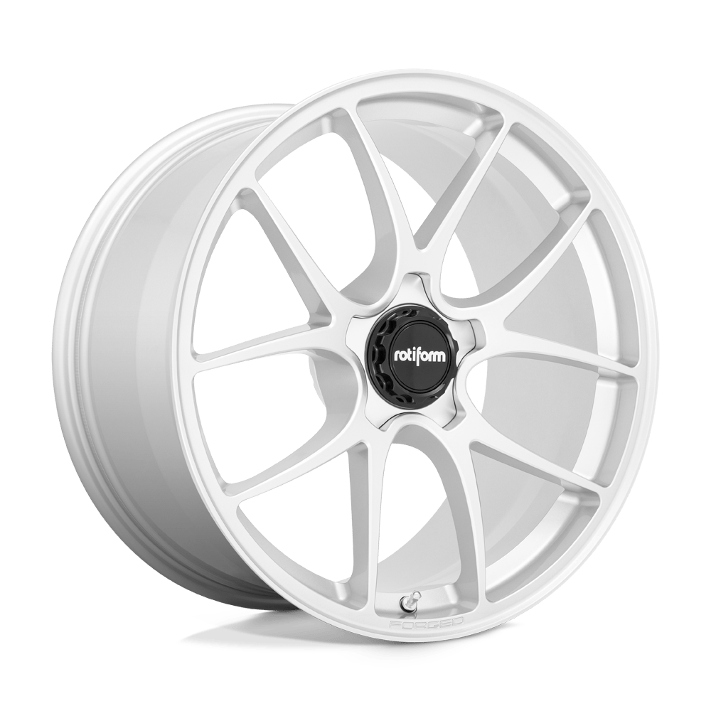 Rotiform R900 LTN Silver wheel