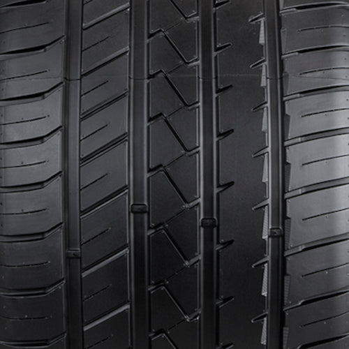 Lionhart LH-Five 245/45R21 Tire