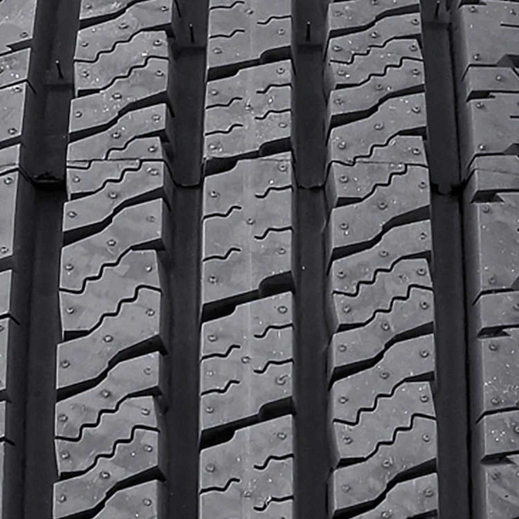 Lionhart Lionclaw HT P215/70R16