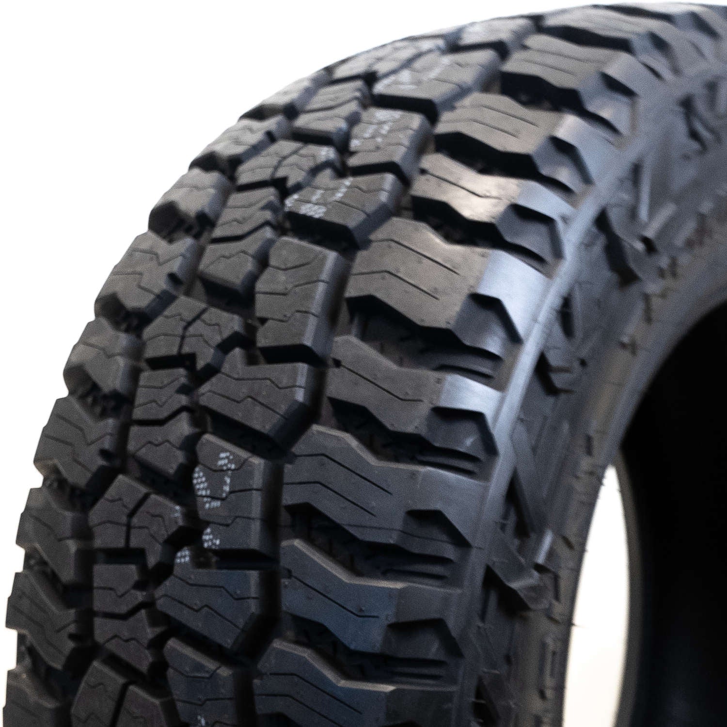 Mickey Thompson Baja Boss A/T LT315/70R17