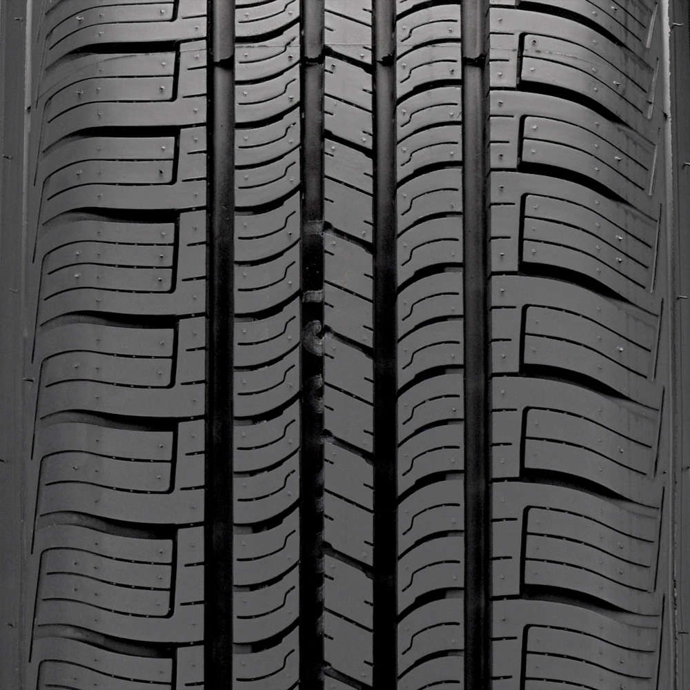 Nexen CP662 205/55R16