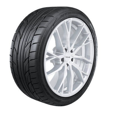 Nitto NT555 G2 235/35R20 102W
