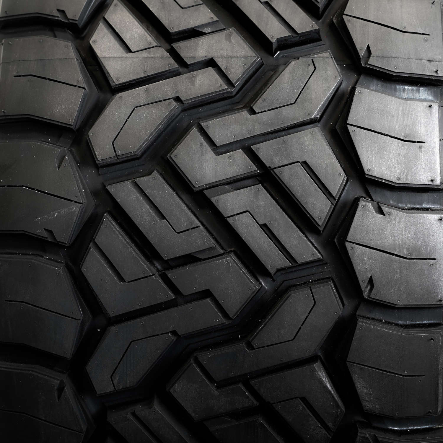 Nitto Recon Grappler A/T LT295/60R20