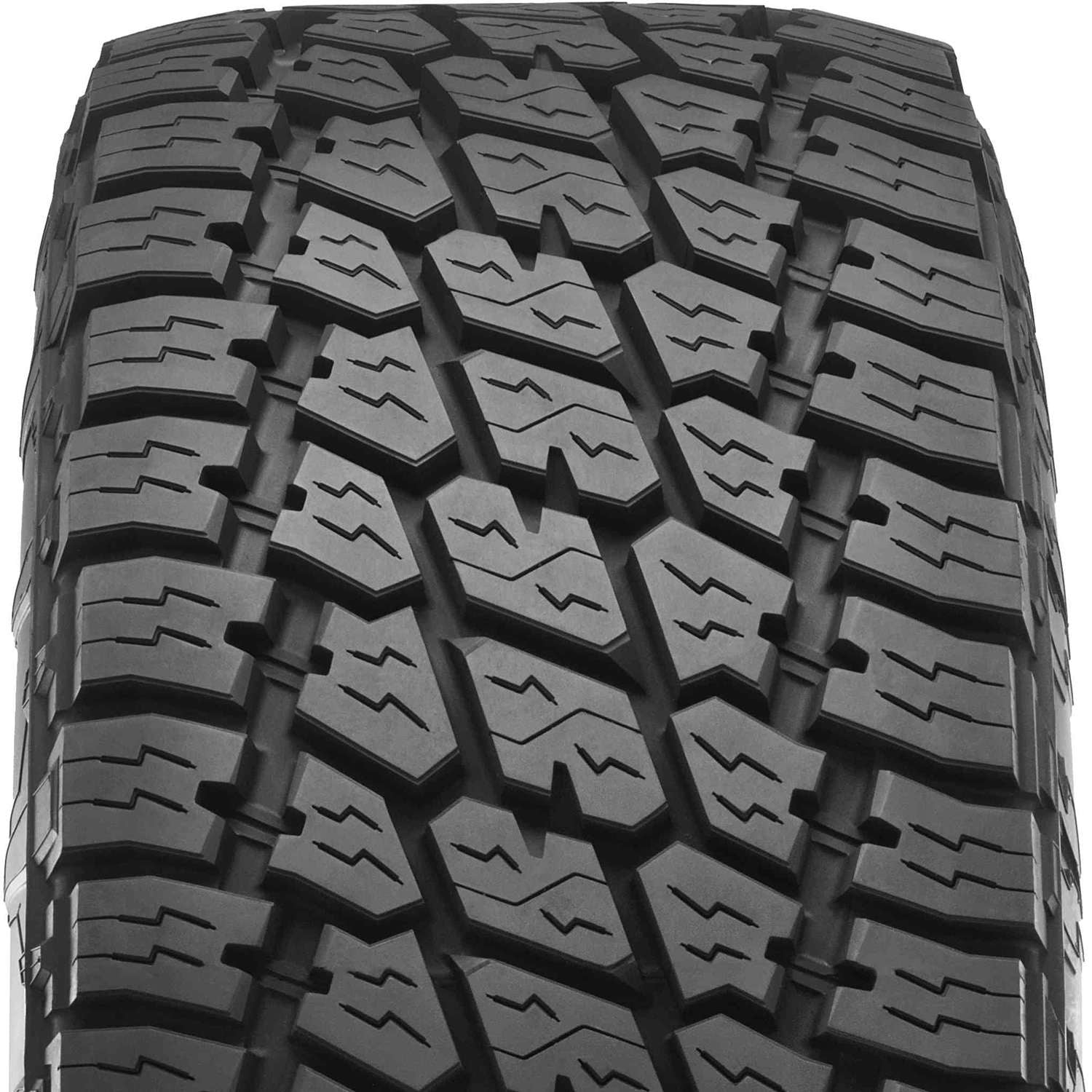 Nitto Terra Grappler G2 265/70R17 Tire