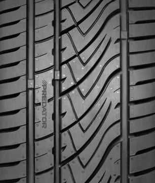 Predator Comptrax PR1 A/S 245/35ZR20 Tire