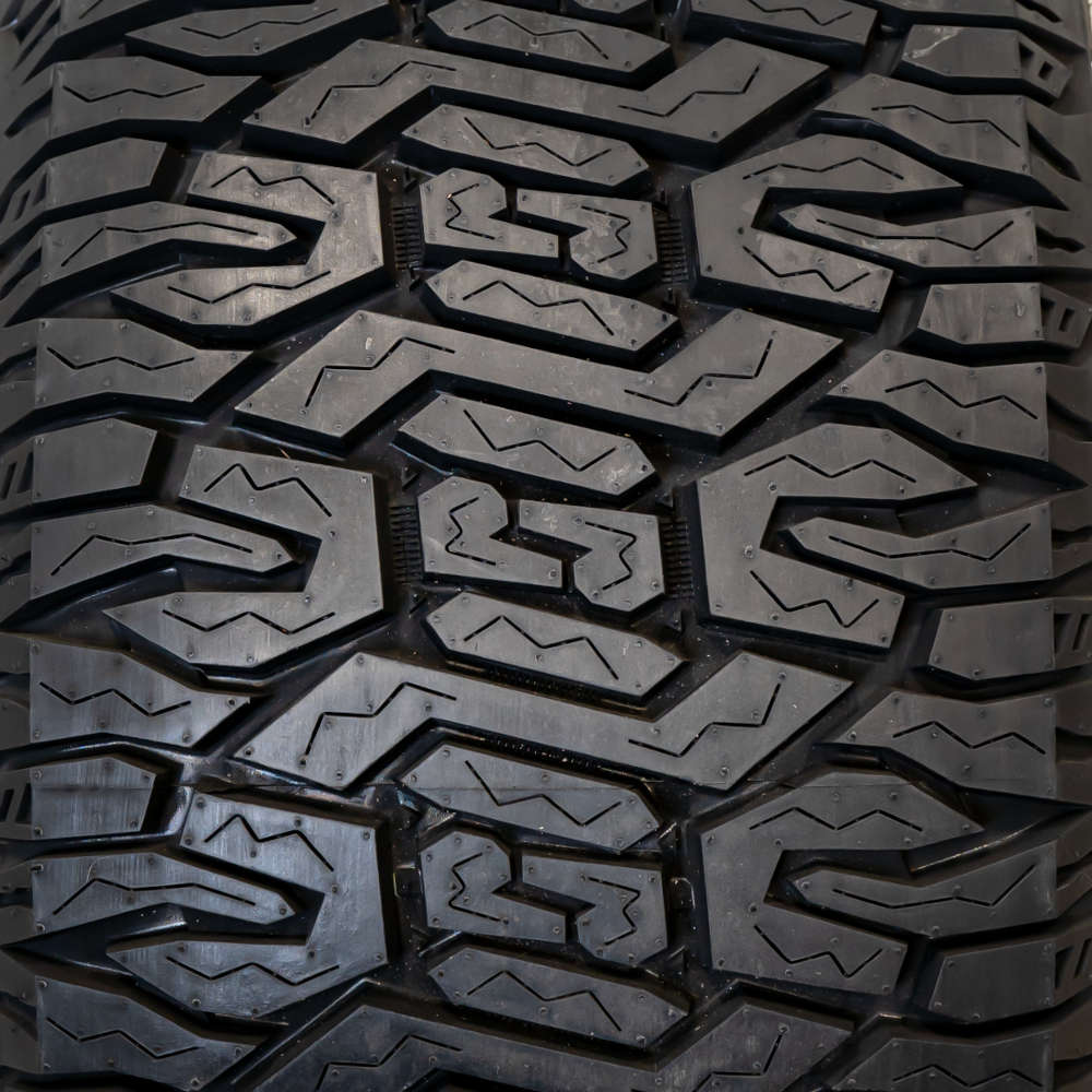 Radar Renegade AT Pro 265/60R18
