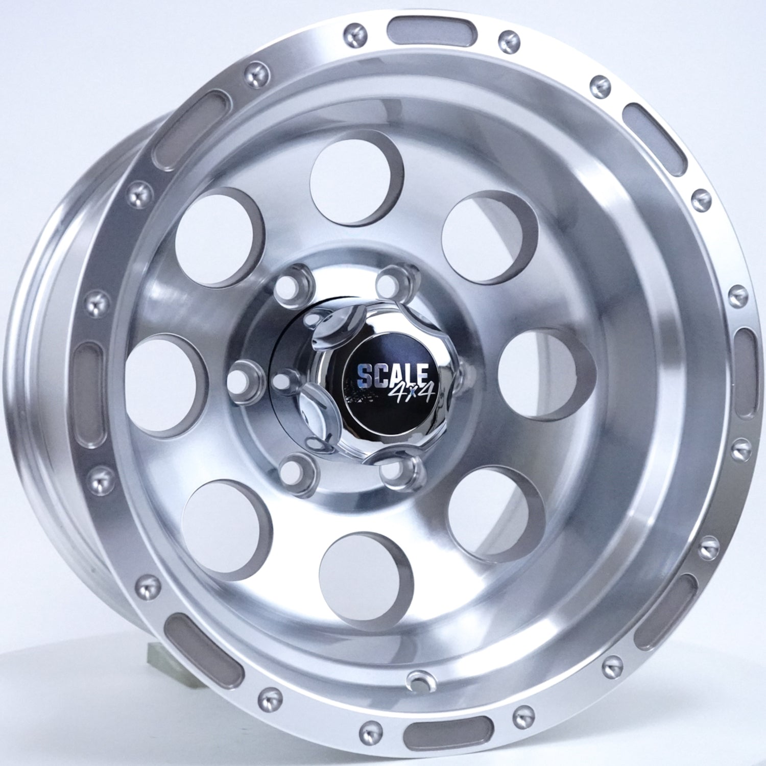 Scale 4x4 S52 Silver with Machined Spoke Faces and Lip Wheel