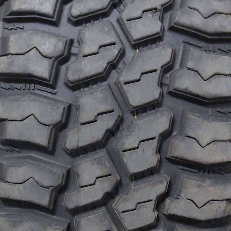 TBC Neutral Mud Claw Extreme M/T LT285/75R16