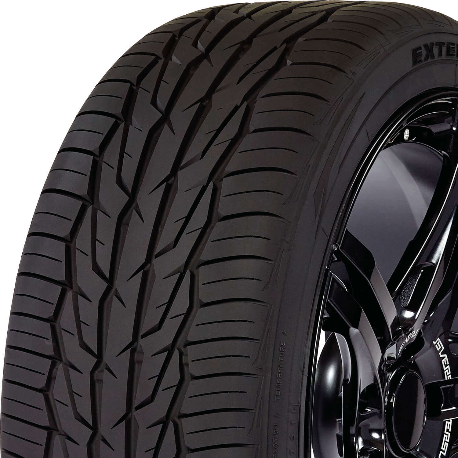 Toyo Tires Extensa HP II 245/45R18
