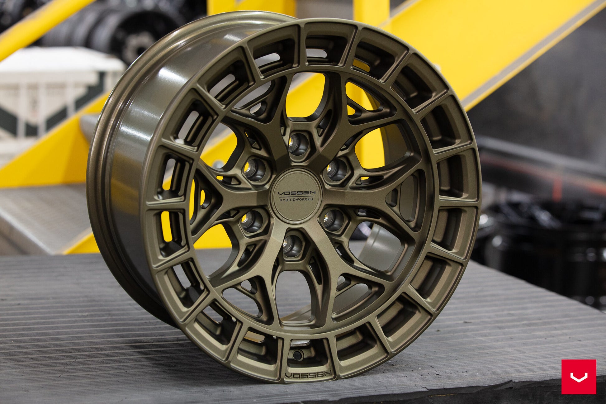 Vossen HFX-1 Bronze