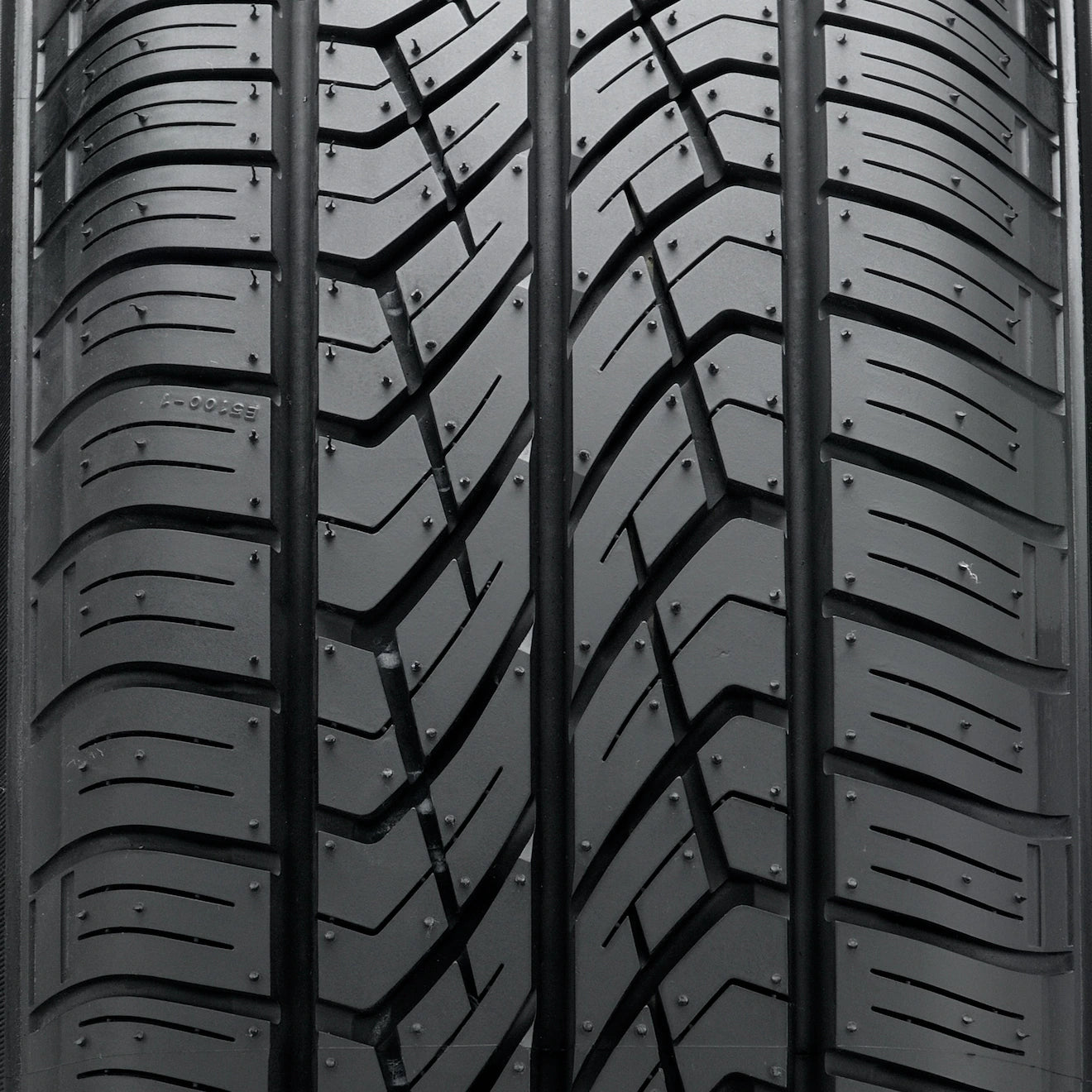 Yokohama Avid S33 225/65R17