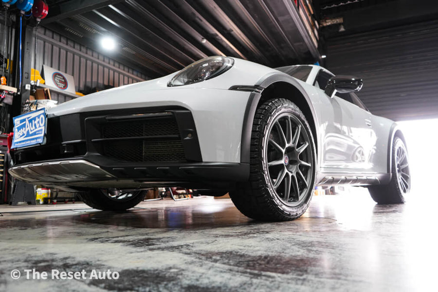 HRE RC103 forged wheel on Porsche 992 Dakar White