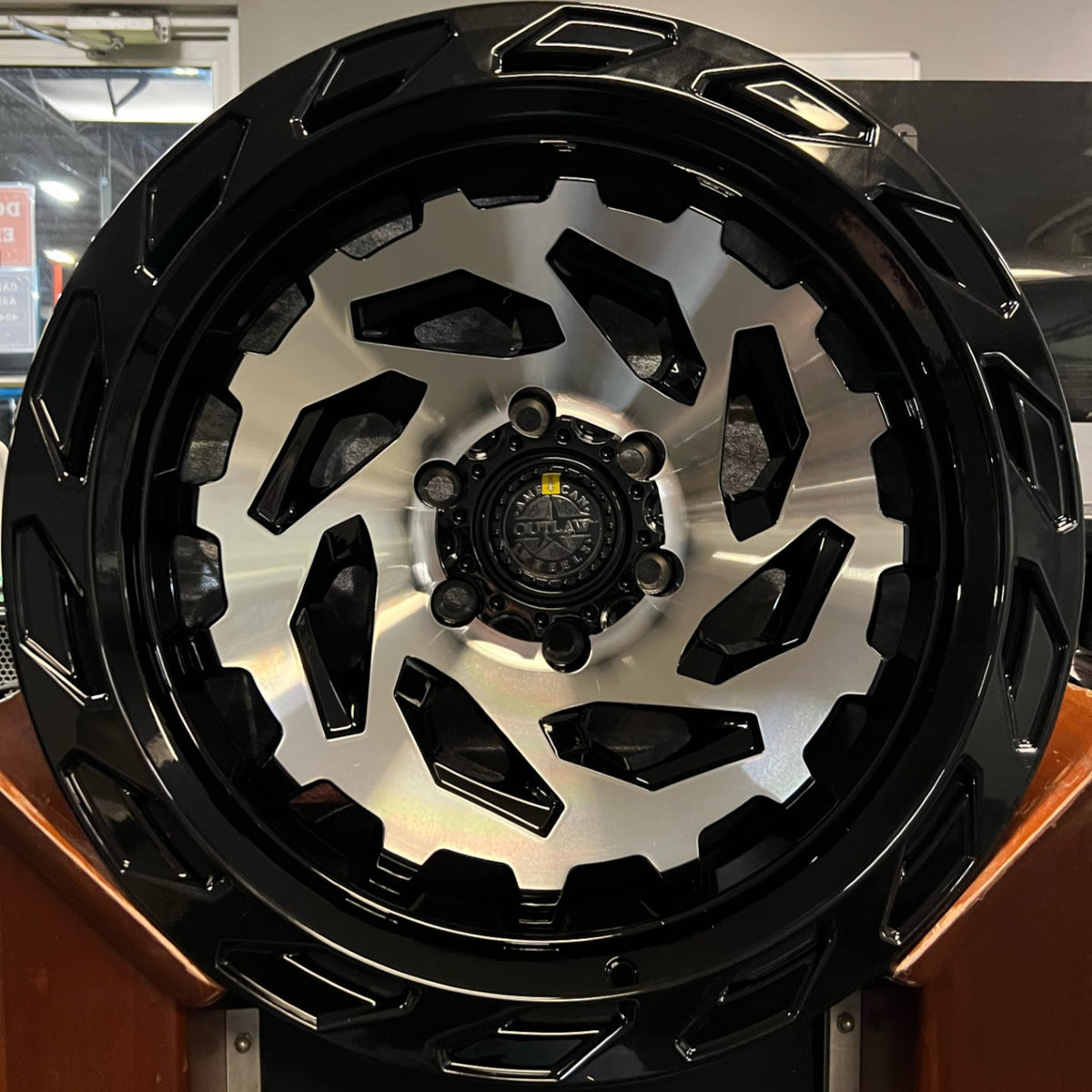 American Outlaw Chisel Black Machined Wheel