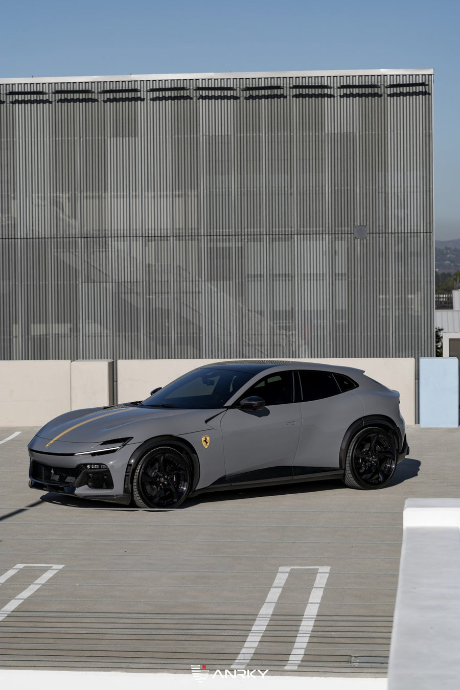 ANRKY XR-205 forged wheel on Ferrari Purosangue