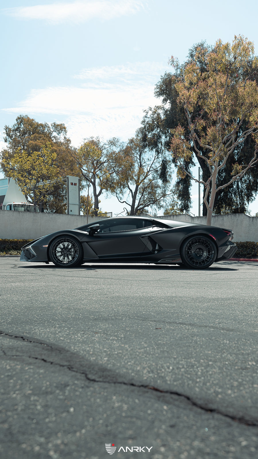 ANRKY AN20 AEROSPORT forged wheel on Lamborghini Revuelto