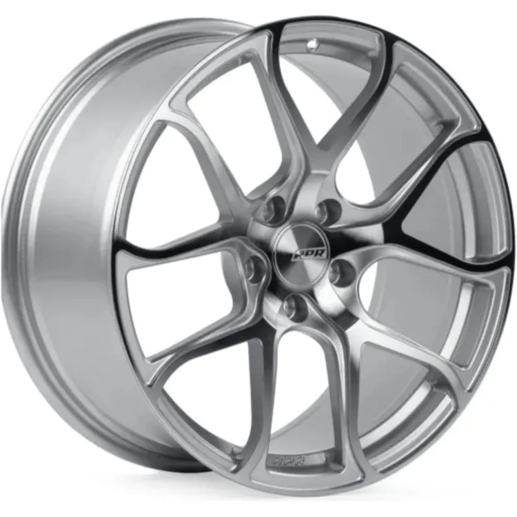 APR S01 Silver Machined wheel