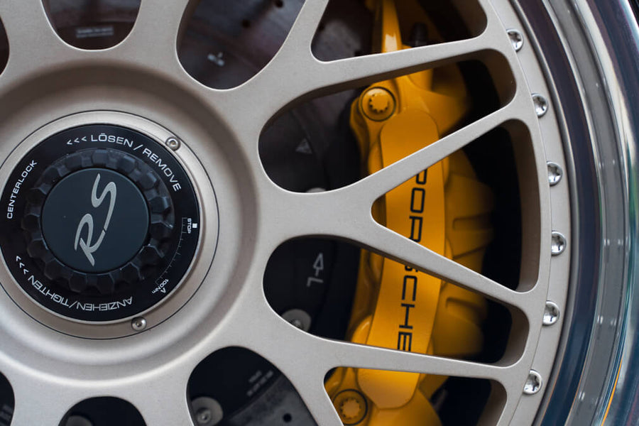 HRE 300 forged wheel on Porsche 9912 GT2 RS