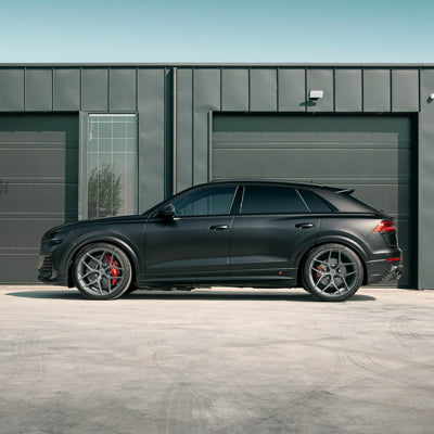 Brixton Forged PF7 on Black Audi RSQ8