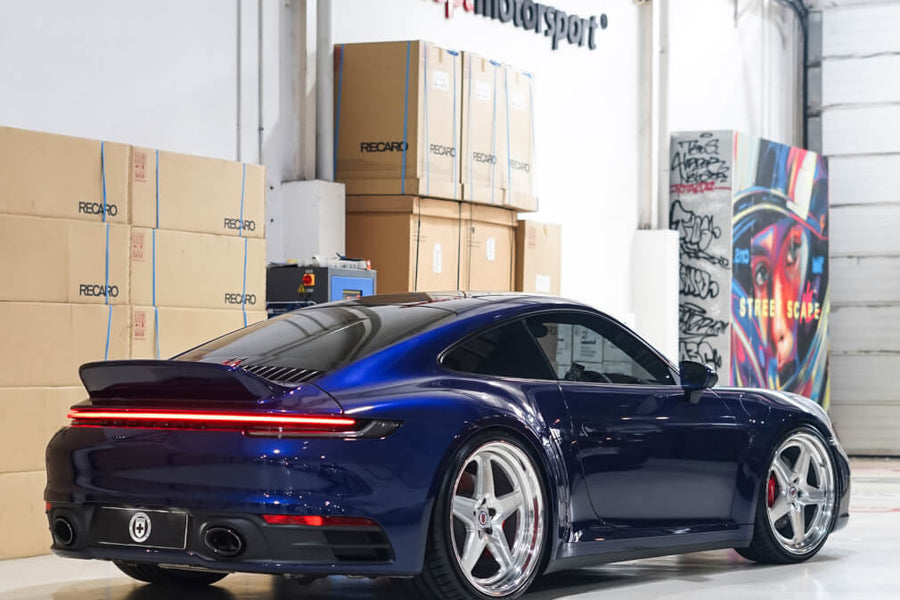 HRE 527 forged wheel on Porsche 992 911 Carrera S