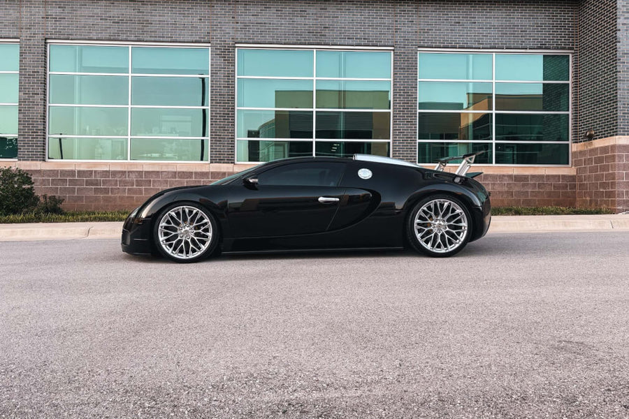 HRE P200 forged wheel on Bugatti Veyron