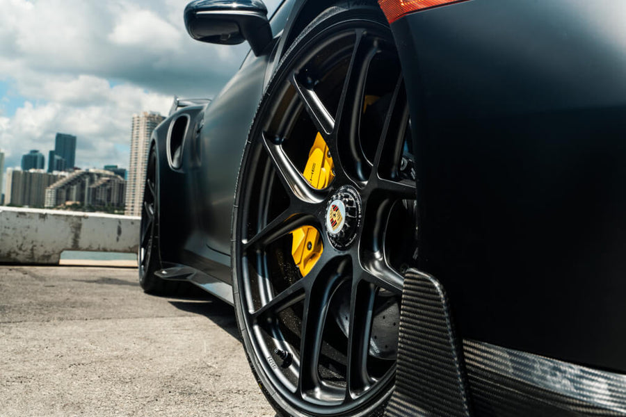 HRE R101 Lightweight forged wheel on Porsche 992 Turbo S Black