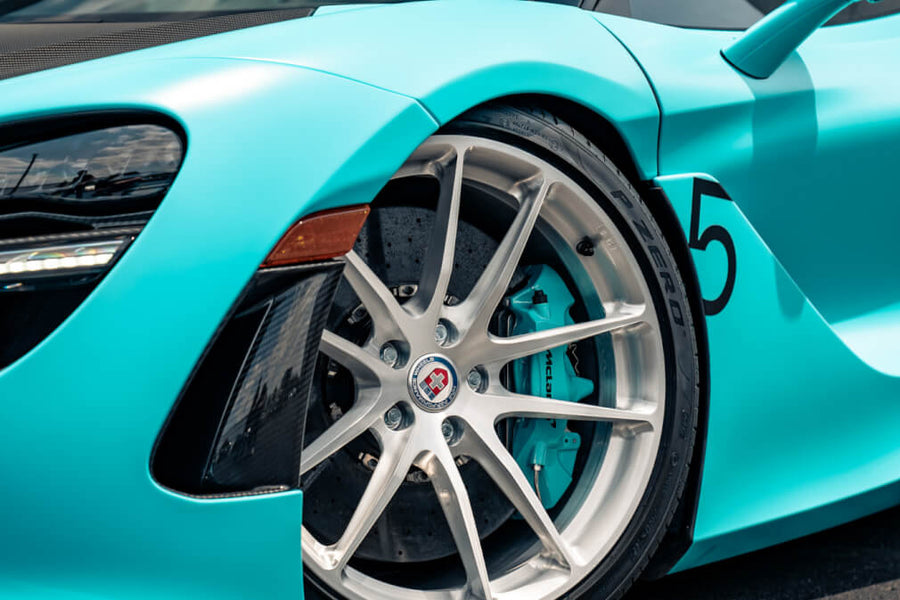 HRE P104 forged wheel on Mclaren 720S