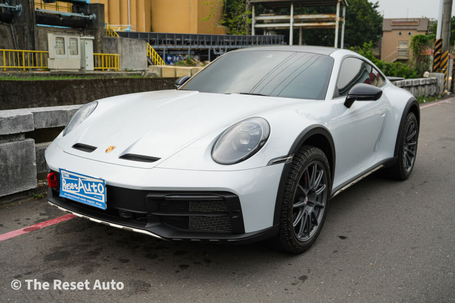 HRE RC103 forged wheel on Porsche 992 Dakar White