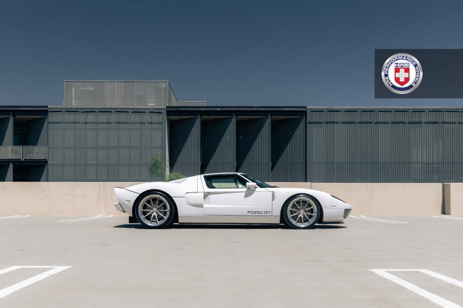 HRE S104SC forged wheel on Ford GT