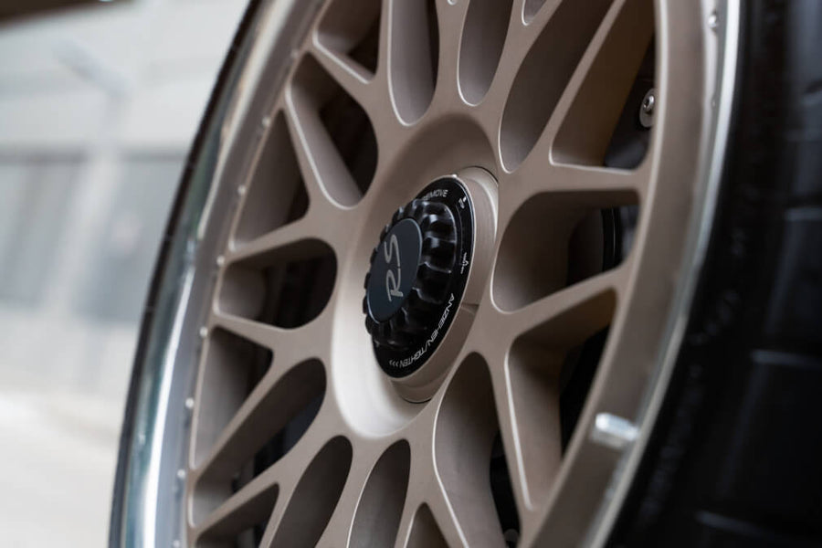 HRE 300 forged wheel on Porsche 9912 GT2 RS
