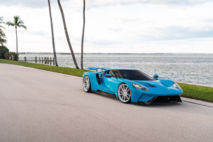 HRE P104 forged wheel on Ford GT