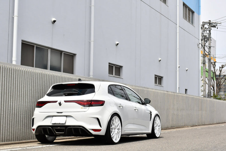 HRE RC100 forged wheel on Renault Megane RS