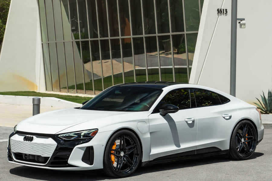 HRE S107SC forged wheel on Audi RS E Tron GT
