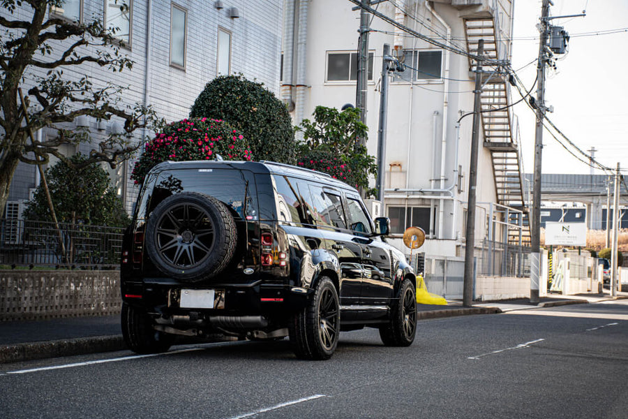 HRE 301M forged wheel on Land Rover Defender