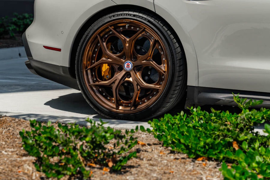 HRE S111SC forged wheel on Porsche Taycan Turbo S
