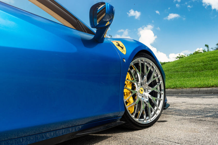 HRE 520M forged wheel on Ferrari F8 Spider BLU Corsa