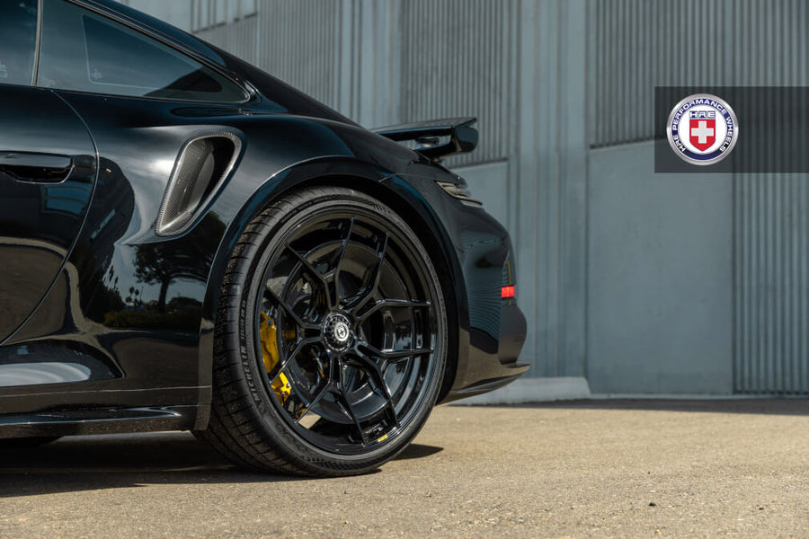 HRE P301 forged wheel on Porsche 9922 Turbo S