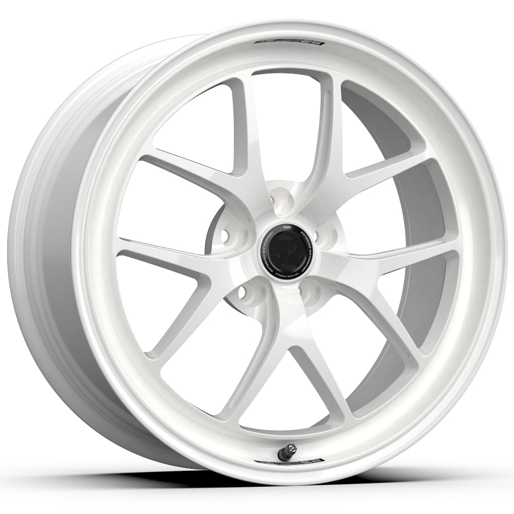 Fifteen52 Sector RSR White Wheel