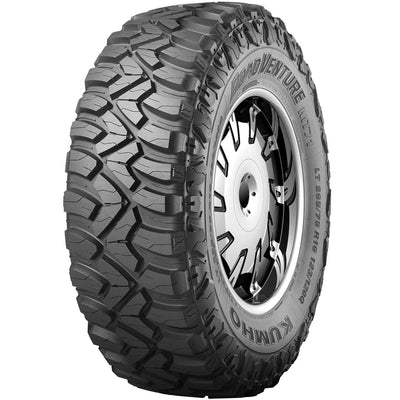 Kumho Road Venture MT71