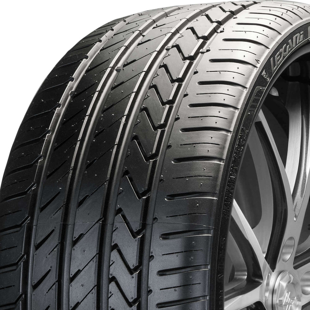 Lexani LX-Twenty 255/40ZR18 Tire – TFS Wheels