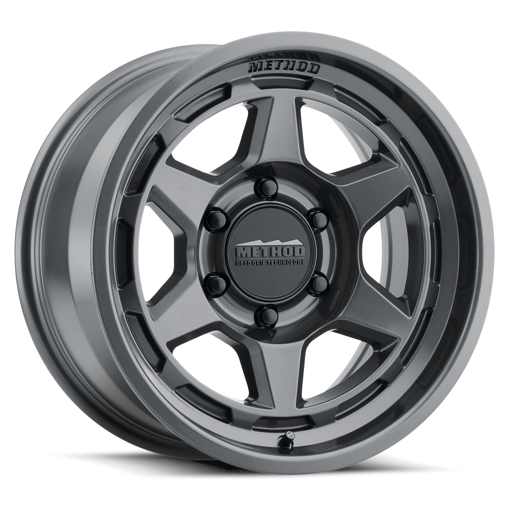Method MR708 Gloss Titanium Wheel