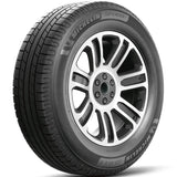 Michelin Defender2 Tire