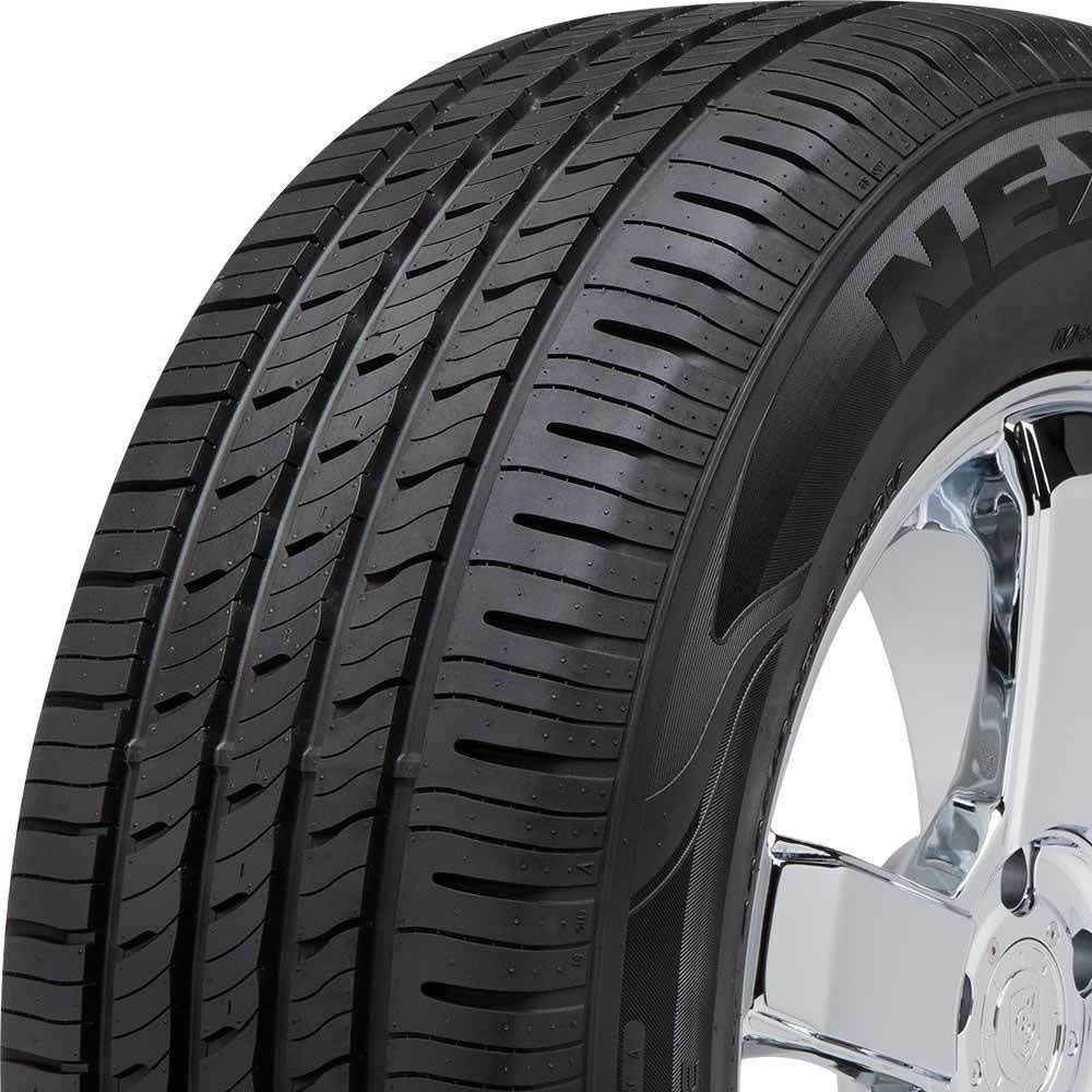 Nexen NFera RU5 Tire