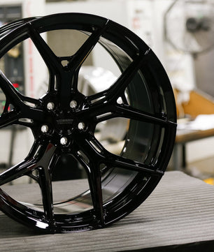 Vossen HF-5 Gloss Black