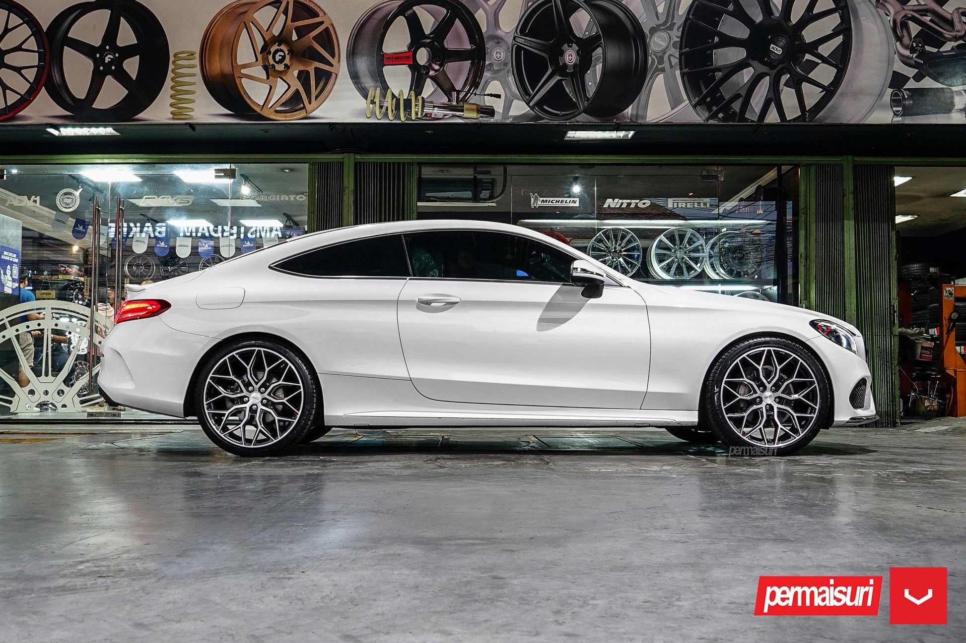 Vossen HF-2 Gloss Black Brushed Face